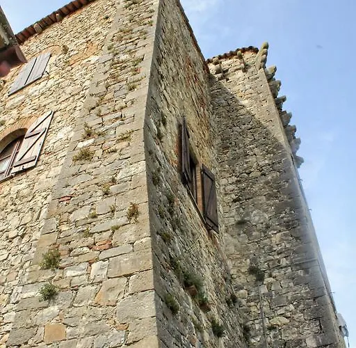 Castello Di Belforte Todi