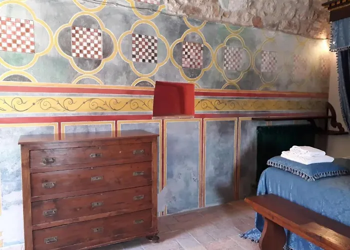 Castello Di Belforte Todi